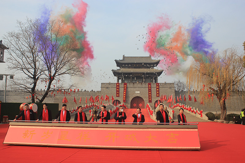 ���M(f��i)��!�_(t��i)���f�ų�Ԫ���e�С��_(k��i)���T(m��n)��ӭ�´������(d��ng)